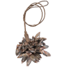 Embrase de coquillages gris