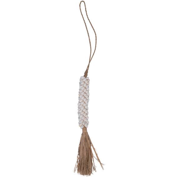 Embrase de coquillages blancs et raphia