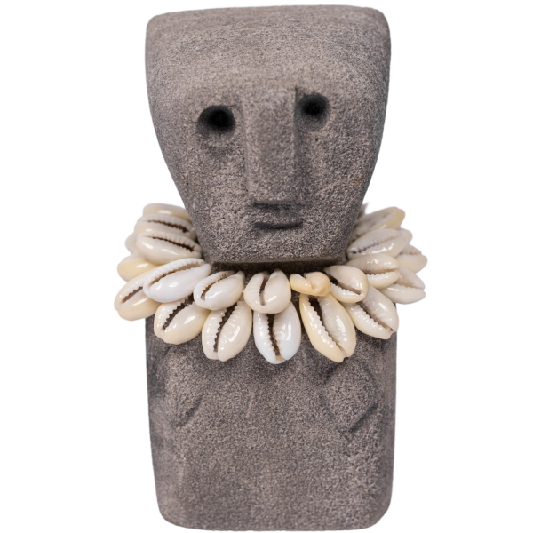 Statuettes en Pierre de Sumba et collier de Coquillages - Littomer